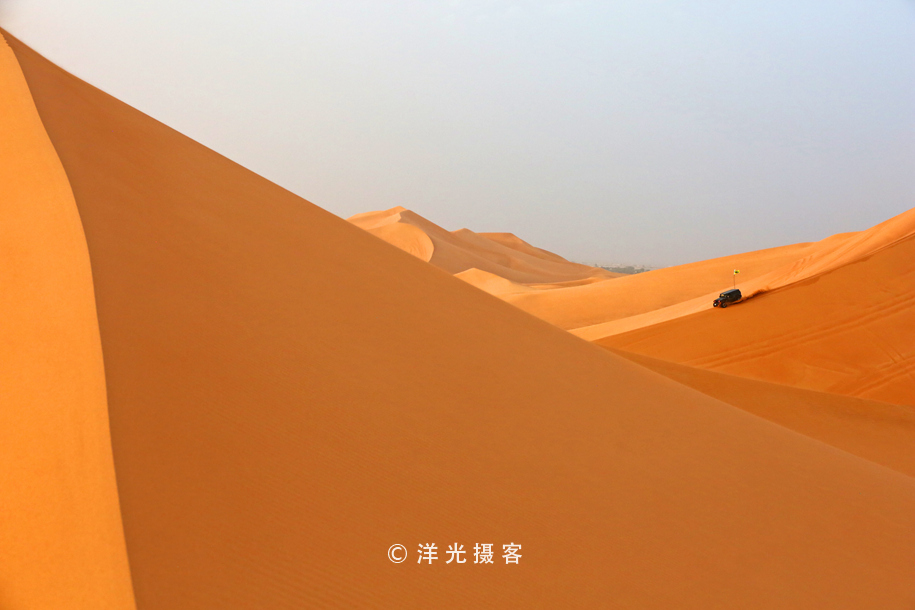 在迪拜体验阿拉伯服装,迪拜体验沙漠越野需要多少钱