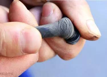 轿车慢撒气是什么原因,汽车慢撒气怎么解决