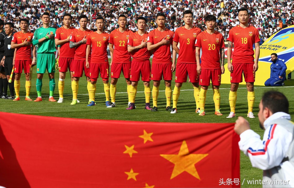 里皮433国足vs伊朗,足球阵型433和4231具体有什么区别