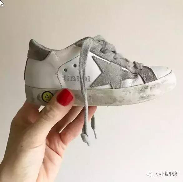 小白鞋挑什么颜色,小白鞋测评推荐