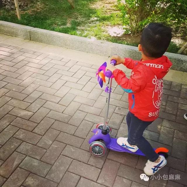 小白鞋挑什么颜色,小白鞋测评推荐