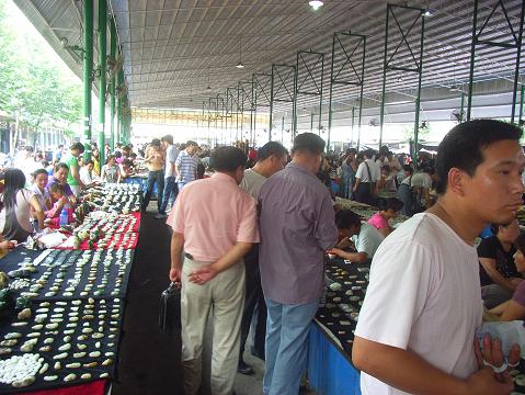 和田玉捡漏技巧,和田玉捡漏指南