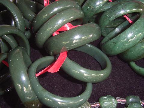 和田玉捡漏技巧,和田玉捡漏指南