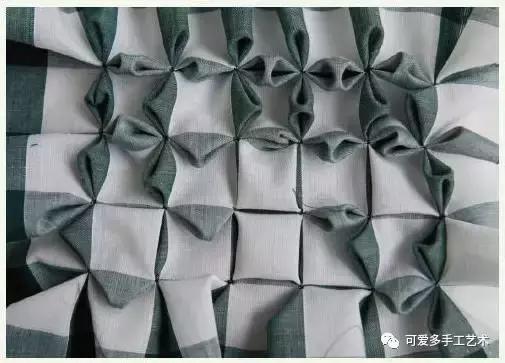 手缝抱枕制作方法简单又漂亮,正方形自制抱枕缝边针法