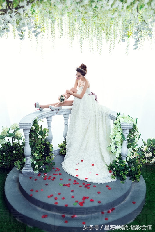 有很明显的疤痕怎么拍婚纱照,身上有疤怎么拍写真