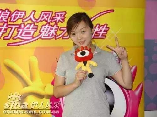 如果时光倒流你还会选择认识她吗,如果时光倒退你还会爱他吗