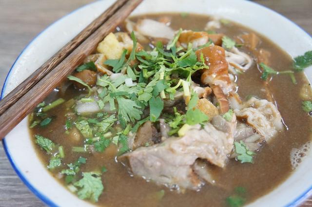 推荐北京最值得打卡的卤煮店,北京城里卤煮哪家好吃