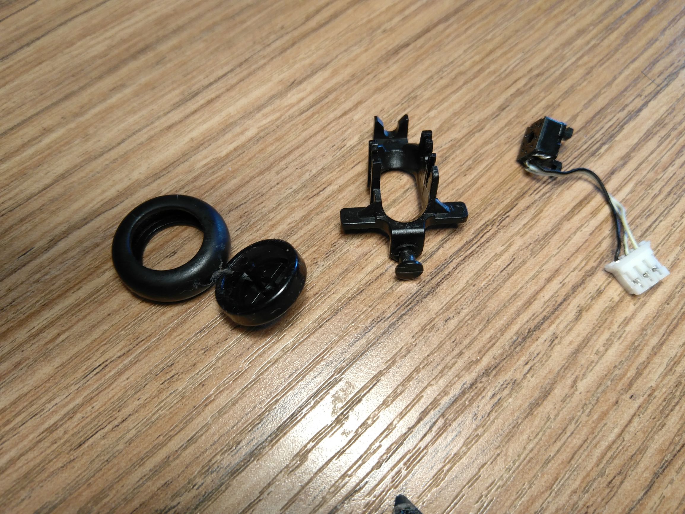 最便宜的无线键鼠套装,拆解无线充电鼠标