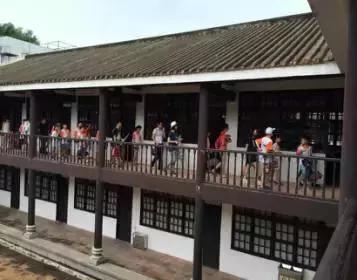 我与花火有个约定，小作家成长体验夏令营！