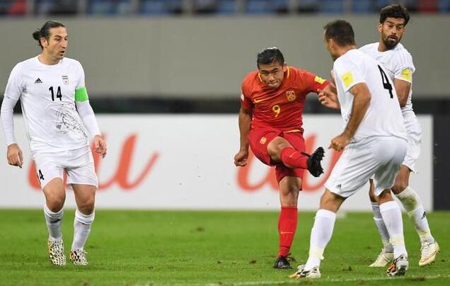 地狱龙主唱,地狱主场现场