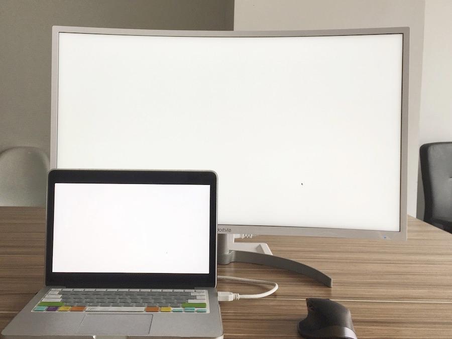 曲面屏显示器看起来真的舒服吗,27寸165hz2k曲面显示屏体验效果