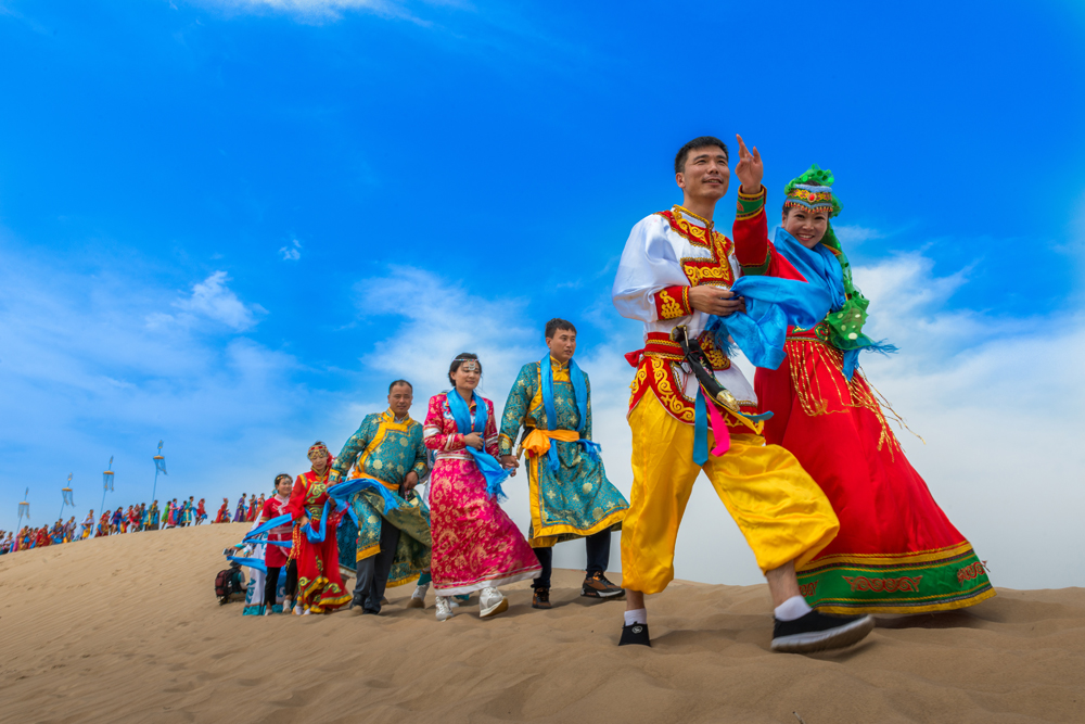 通辽宝古图沙漠最佳旅游时间,内蒙古通辽市宝古图沙漠旅游区