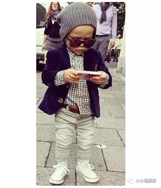 小白鞋挑什么颜色,小白鞋测评推荐