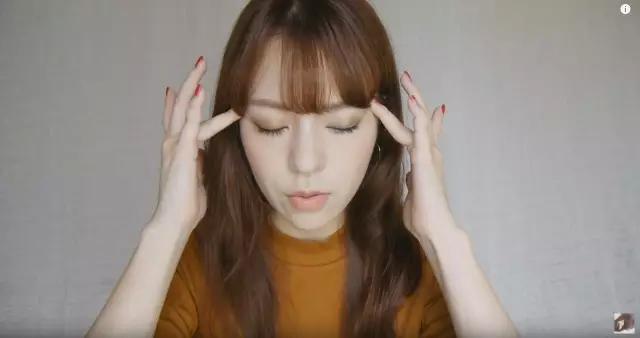 日本妹为啥看起来长生不老？我终于学会了她们涂眼霜的方法！