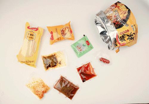 最全的螺蛳粉测评,第一次吃螺蛳粉测评