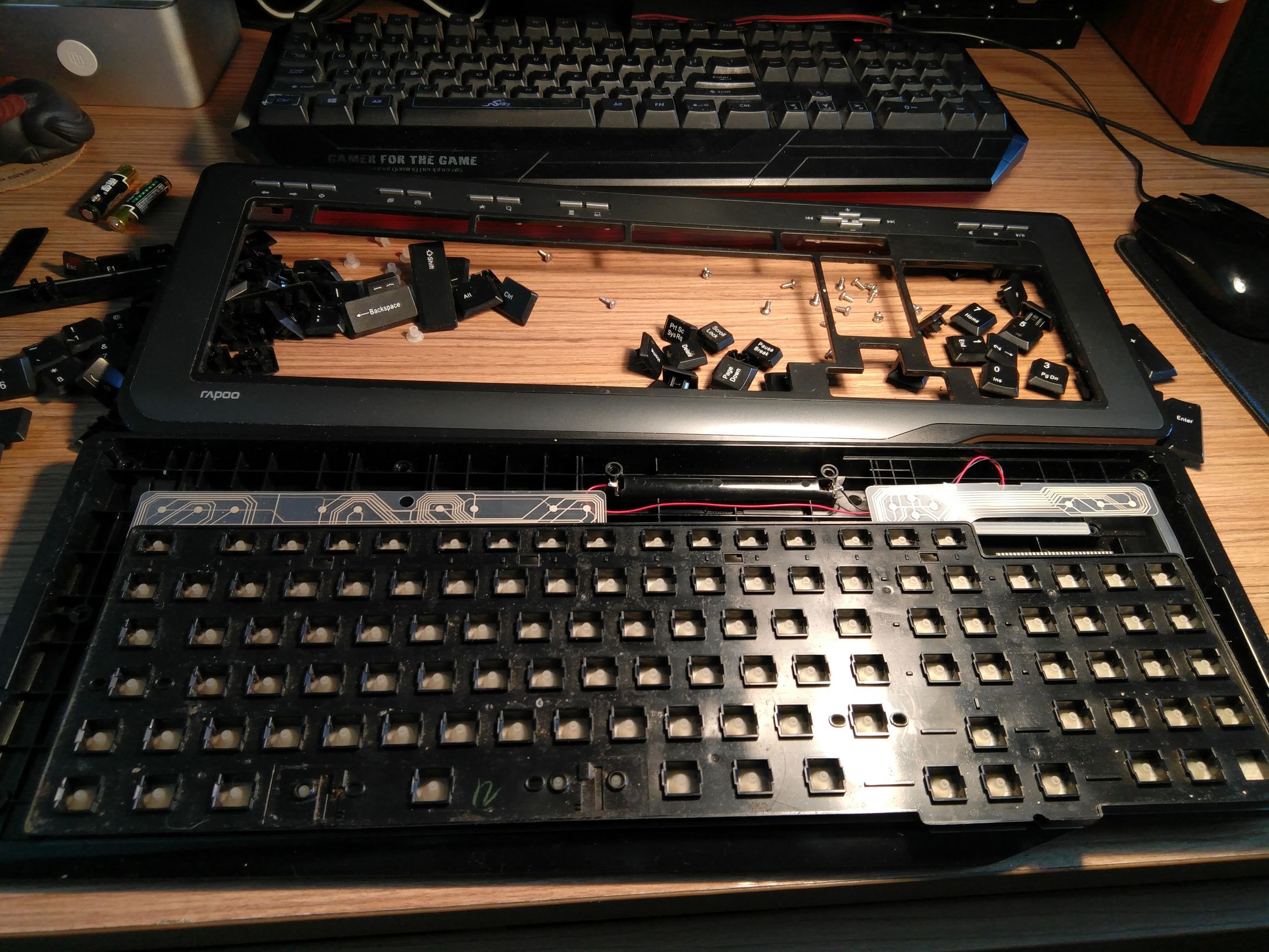 最便宜的无线键鼠套装,拆解无线充电鼠标