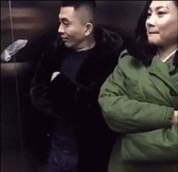 小婊砸,这是我的,别跟我抢