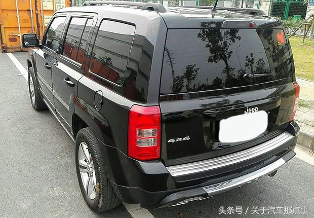 13年jeep自由客值得买吗,jeep自由客五年前卖多少钱