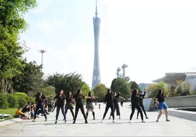 迪玛希唱歌表白粉丝,迪玛希表白视频完整版