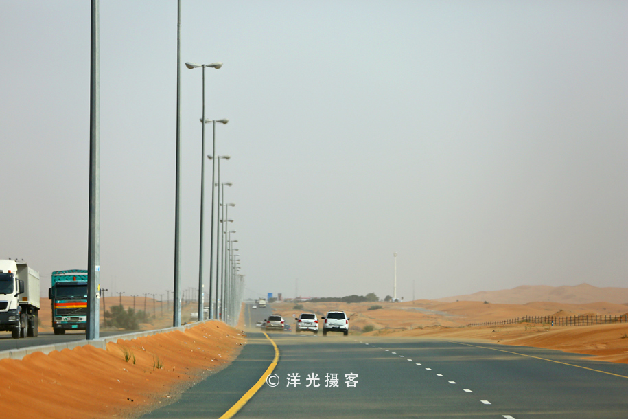 在迪拜体验阿拉伯服装,迪拜体验沙漠越野需要多少钱