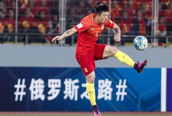 里皮赛后发飙完整视频,里皮半场连换2个人