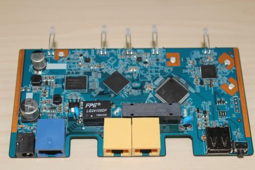 最强无线路由器竟然是它！工厂谍照首次曝光，速度围观！