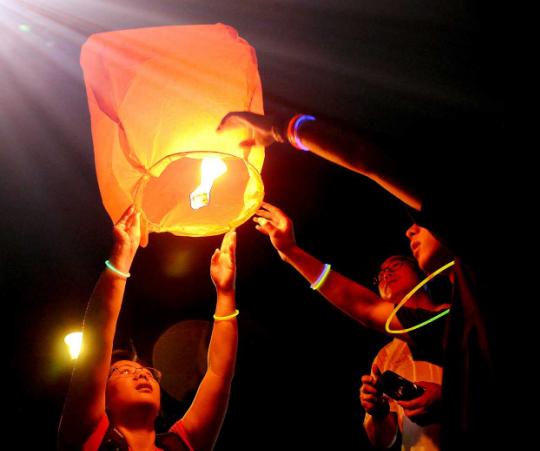 双月湾情人岛沙滩可以露营吗,双月湾看日落露营最佳地点