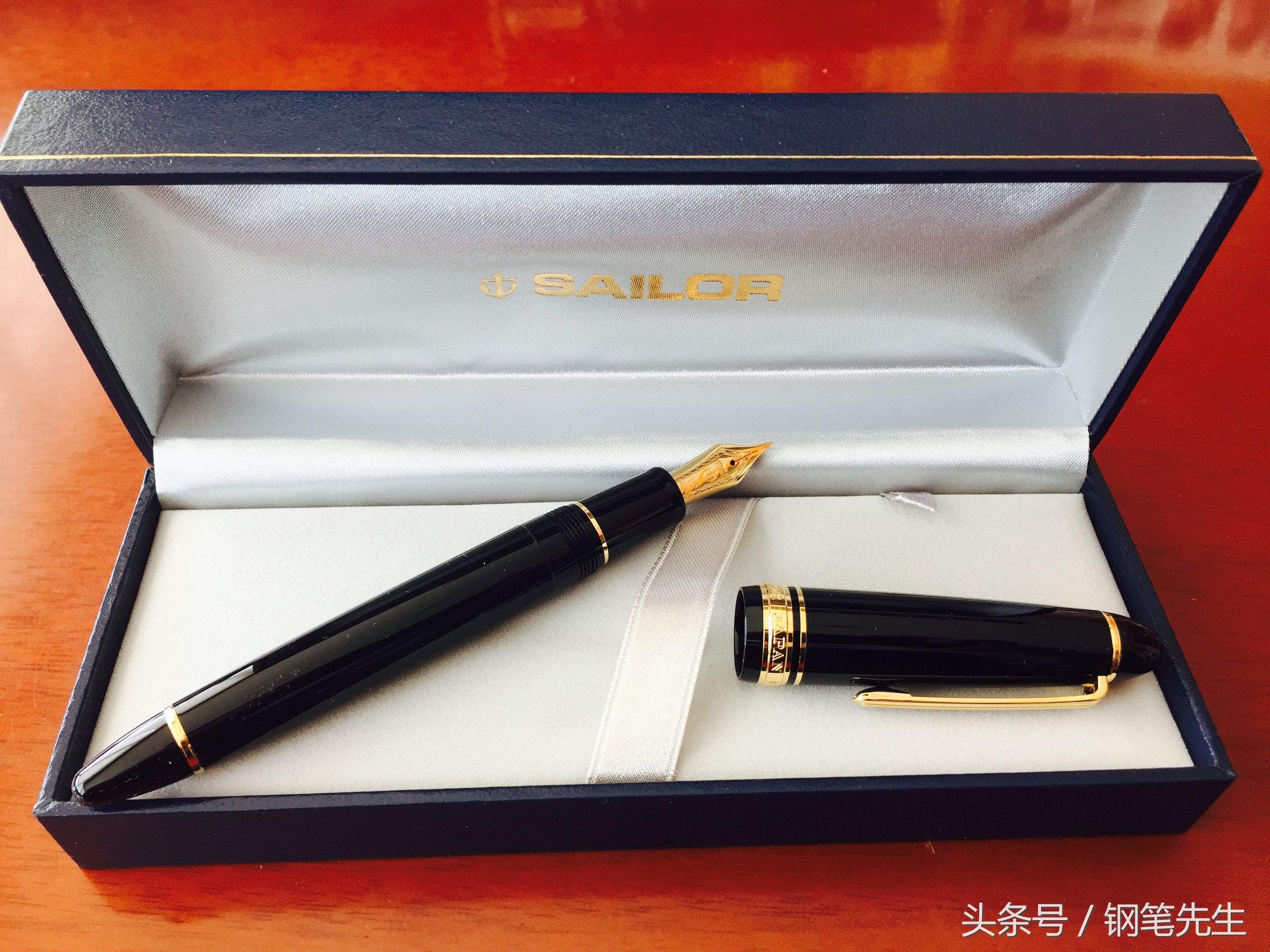 写乐18k钢笔测评,写乐大型平顶钢笔测评