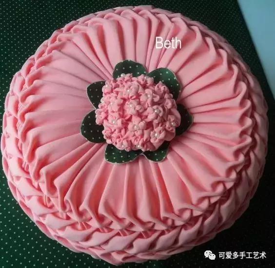 手缝抱枕制作方法简单又漂亮,正方形自制抱枕缝边针法