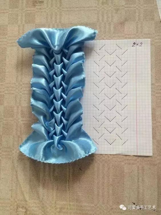 手缝抱枕制作方法简单又漂亮,正方形自制抱枕缝边针法