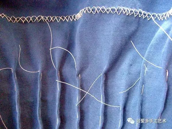 手缝抱枕制作方法简单又漂亮,正方形自制抱枕缝边针法