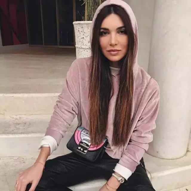 杨紫马思纯撞衫,马思纯杨紫同框