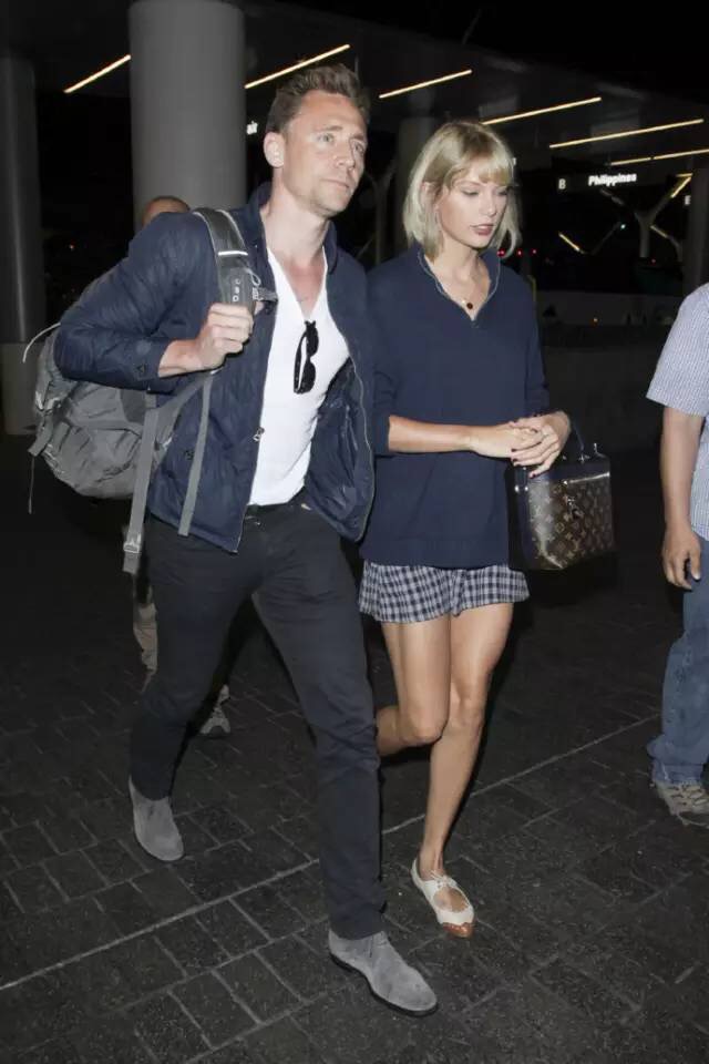 户外旅行背包osprey小鹰,户外背包排行榜前十名osprey