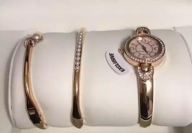 当职场添上时尚的元素,给你不一样的生活体验