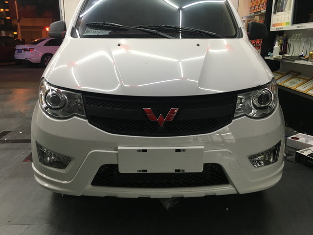 灯光加音乐的味道五菱改装古登套装喇叭—金华万车乐