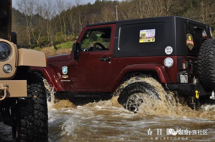 越野自驾游视频牧马人,牧马人越野车自驾游