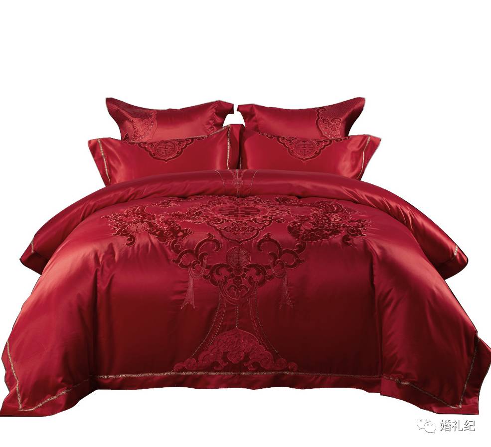 刘诗诗钟丽缇礼服搭配,刘诗诗大婚同款四件套