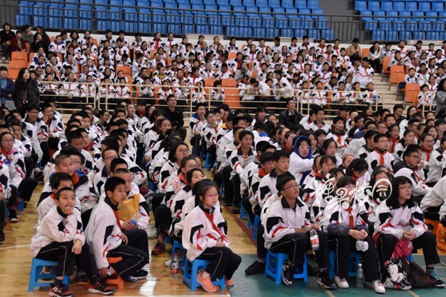 校园资讯|诗词风流含英咀华—昆十中、白塔中学举行古诗词大赛