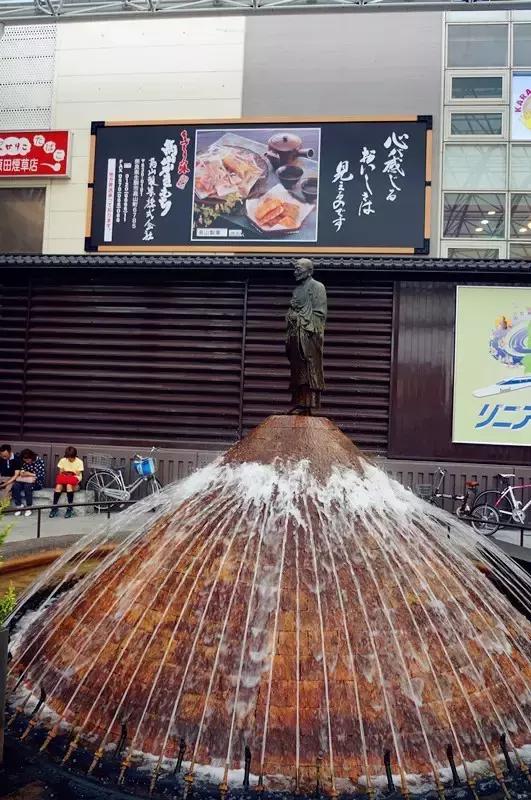 日本奈良看小鹿,日本奈良看小鹿视频