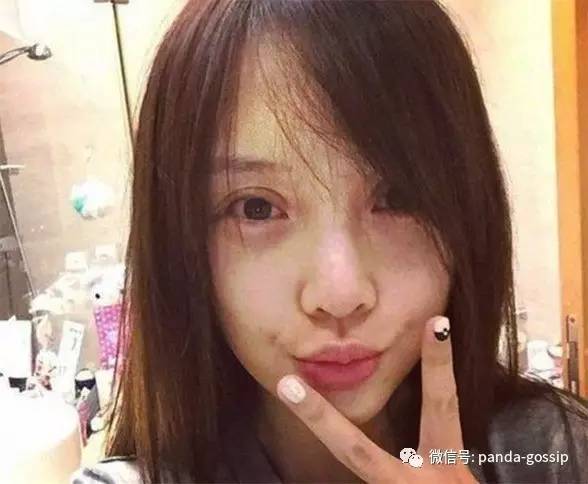 李小璐原来的双眼皮,李小璐双眼皮变脸视频