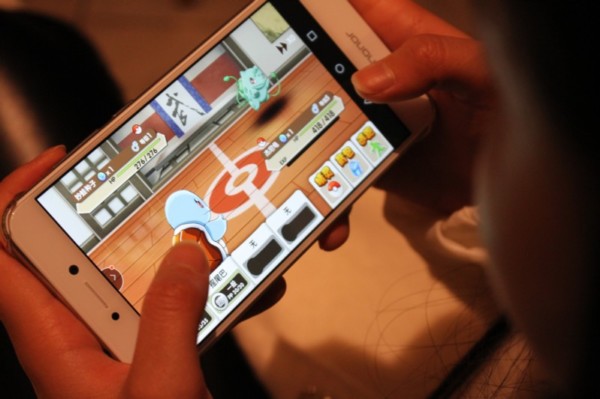 重度使用7个小时的手机,重度使用810小时以上的手机