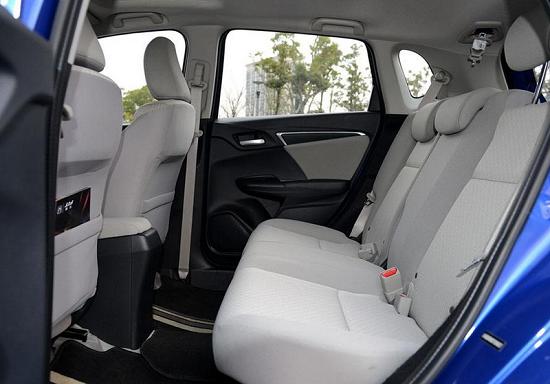 19年本田飞度最真实车评,李老鼠来告诉你飞度为什么保值