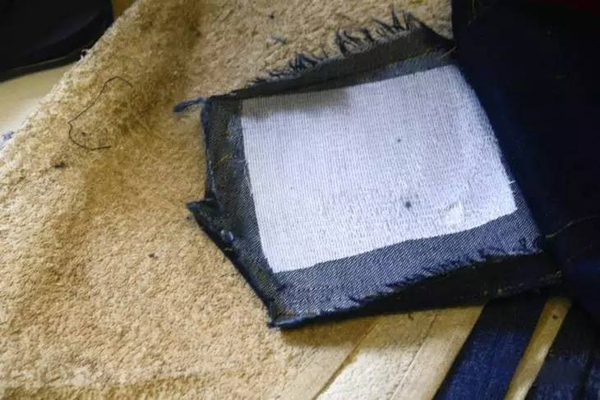 新买的牛仔裤破了怎么补救,牛仔裤破了怎么办