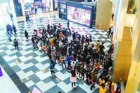 喝奶茶的人为什么叫板星巴克,与星巴克竞争的奶茶有什么