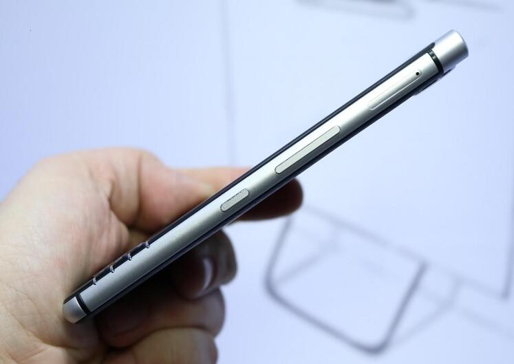 黑莓手机功能一览表,现在适合用的黑莓手机