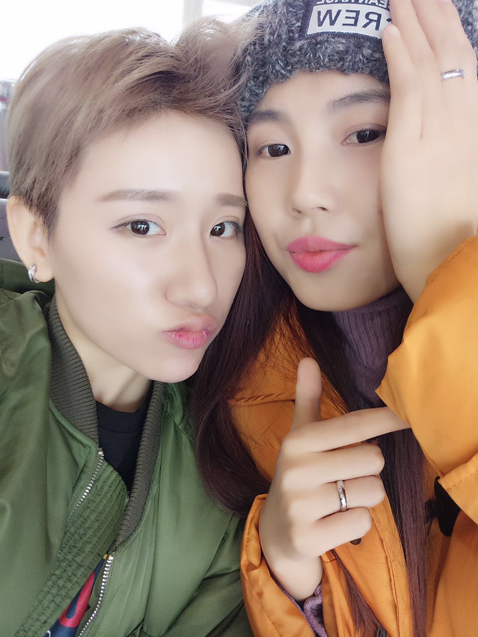 90后女生创业微商,创业做微商年赚百万