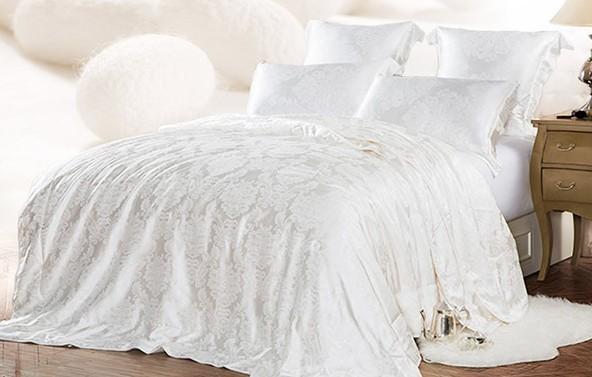 蚕丝被百分之六十算纯蚕丝被吗,蚕丝被价格多少钱一斤