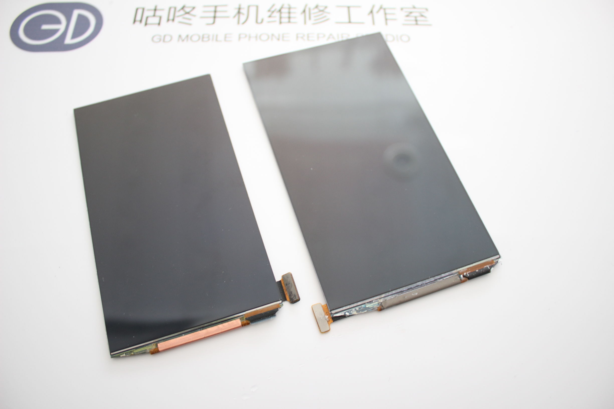手机维修店手机屏幕更换注意什么,手机维修店不给换自带外屏的原因