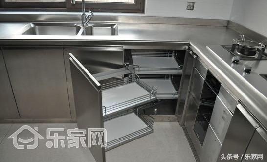 不锈钢生锈解决方法,不锈钢生锈可以重新喷保护漆吗