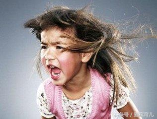 幼儿园里的乖宝宝家里的小魔王，我的孩子怎么了？